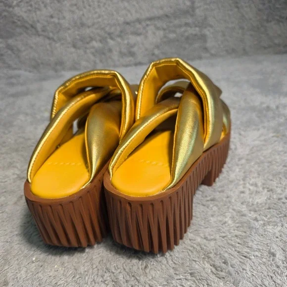 4CCCCEES Pila Semo Platform Slide Sandals Gold Metallic Womens 37 6.5 NEW - Picture 3 of 8